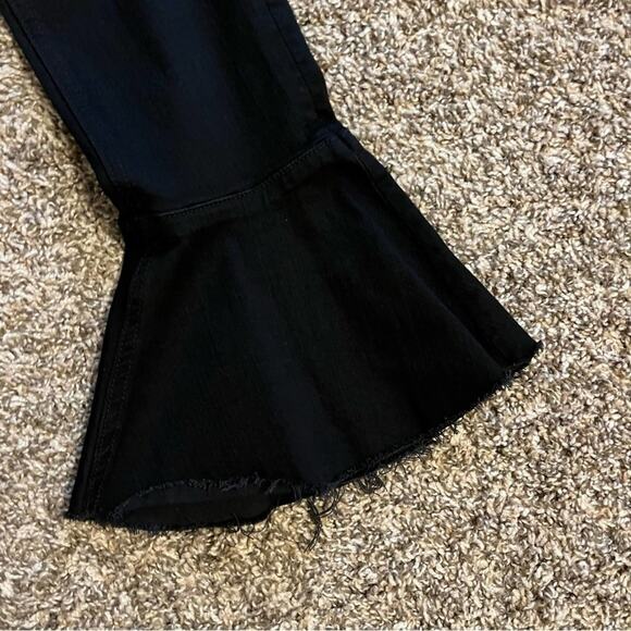 Mother The Cha Cha Fray Black Cropped Bell Flare Jeans Women’s Size 24 - Picture 10 of 15